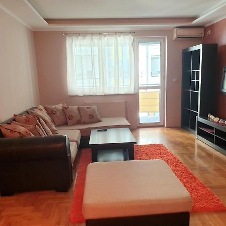 Apartman Mirage Sremska Mitrovica Luaran gambar