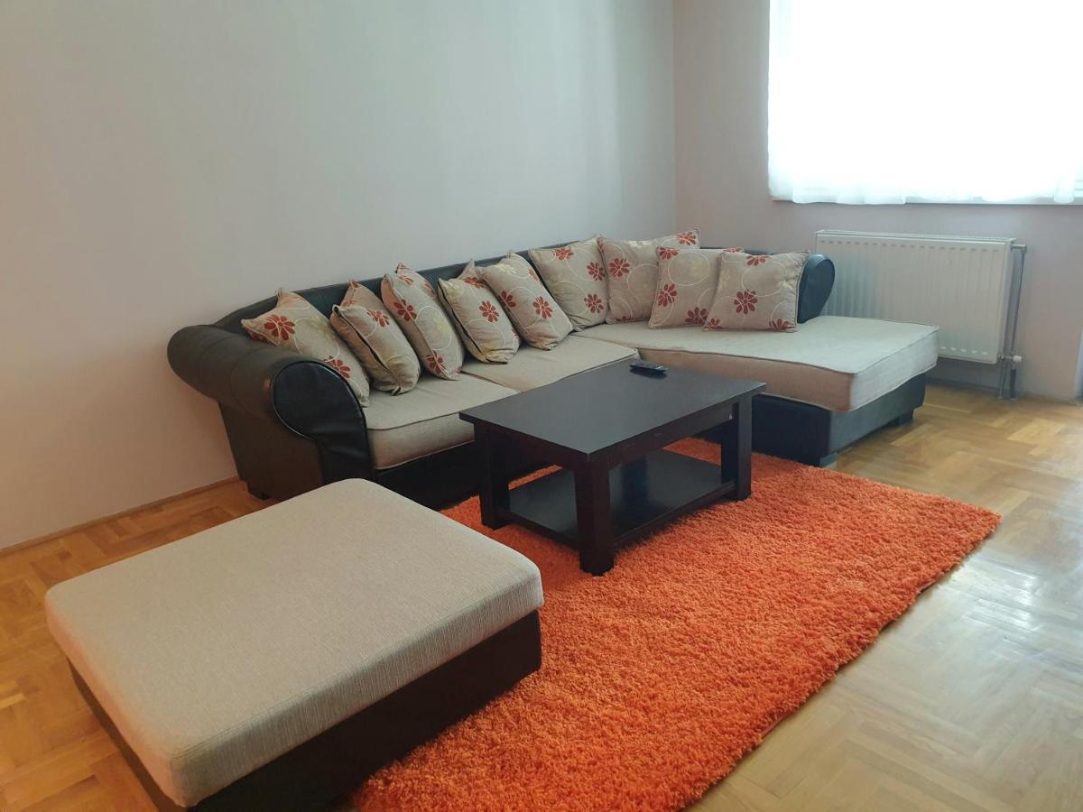 Apartman Mirage Sremska Mitrovica Luaran gambar